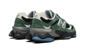 New Balance 9060 Forest Green