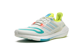 Adidas UltraBoost 22 Sky Mint Rush
