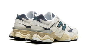 New Balance 9060 v1 NEW SPRUCE
