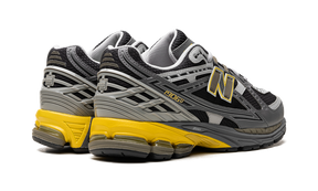 New Balance 1906R "Castlerock Ginger Lemon"