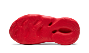 Adidas Yeezy Foam RNNR Vermillion