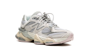 New Balance 9060 Grey Lilac