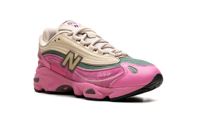 New Balance 1000 Real Pink Sandstone