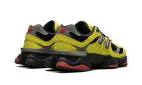 New Balance 9060 Tea Tree