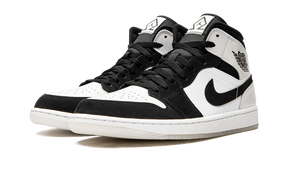 Jordan 1 Mid Diamond