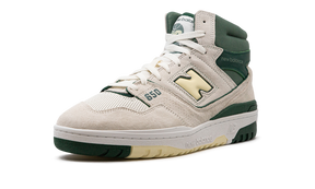 New Balance 650R Sea Salt Nightwatch Green
