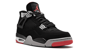 Air Jordan 4 Bred