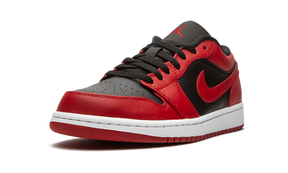 Jordan 1 Low Bred Toe Red
