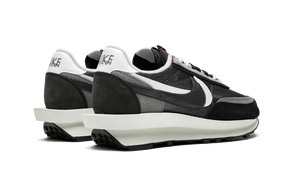 Nike Waffle Sacai Black