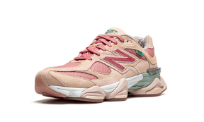 New Balance 9060 Penny Cookie Pink