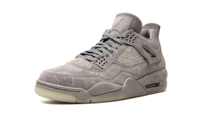 Air Jordan 4 Retro Kaws Cool Grey
