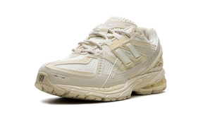 New Balance 1906R Utility "Yellow"