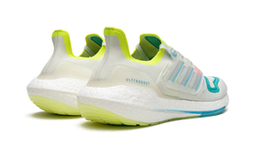 Adidas UltraBoost 22 Sky Mint Rush