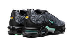 Nike Air Max Plus Spirograph