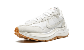 Nike Vaporwaffle Sacai Sail Gum