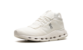 On Running Cloudnova Undyed-White