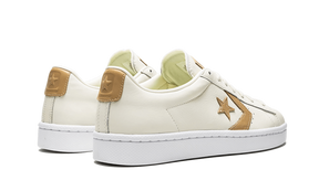 More Converse Pro Leather 76 Ox