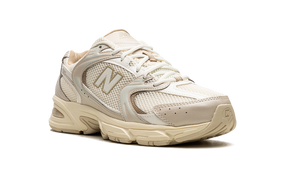 New Balance 530 Beige Angora