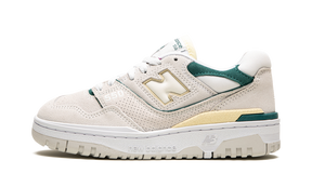 New Balance 550  Reflection