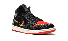 Jordan 1 Mid SE Siempre Familia
