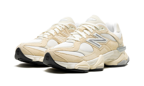 New Balance 9060 Calcium