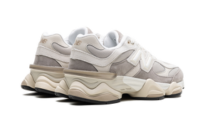 New Balance 9060 Oatmeal