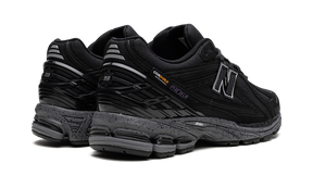 New Balance 1906R "Cordura Pocket Black"