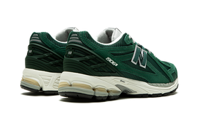New Balance 1906R "Nightwatch Green"