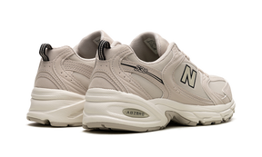 New Balance 530 vory