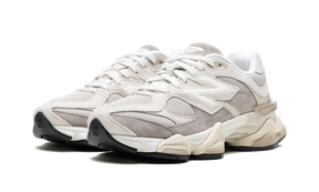 New Balance 9060 Oatmeal