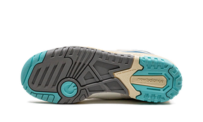 New Balance 550 Sea Salt Yellow