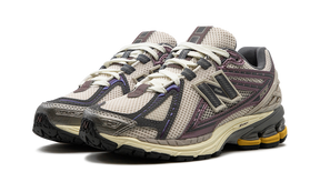 New Balance 1906R "LICORICE"