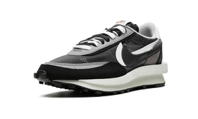 Nike Waffle Sacai Black