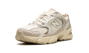 New Balance 530 Beige Angora