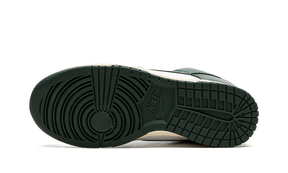 Nike Dunk Low Vintage Green