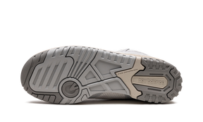 New Balance 650 Light Aluminum