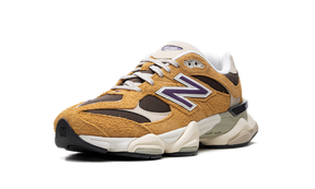 New Balance 9060 Butterscotch